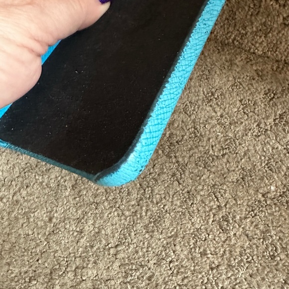 Louis Vuitton iPhone 11 bumper - Picture 6 of 13